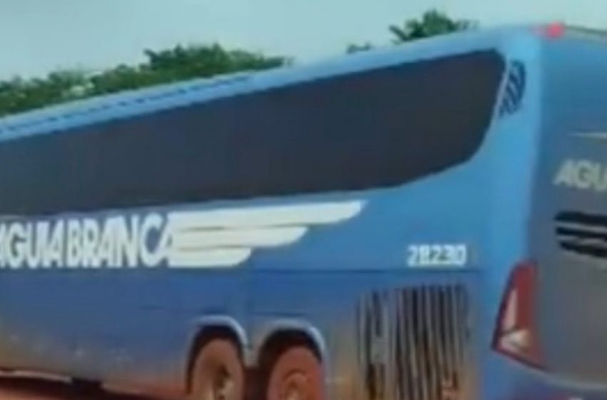 Suspensão de horários de ônibus após interdição de ponte na Bahia causa transtornos para passageiros