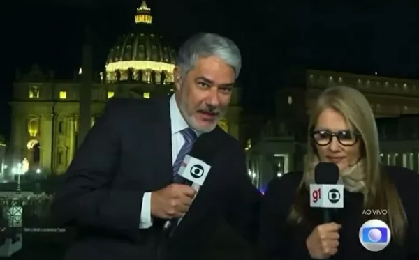 Climão?! Ilze Scamparini foge ao vivo de abraço de William Bonner