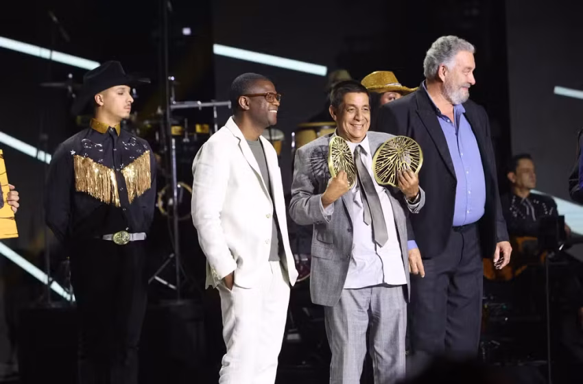 Liniker, Zeca Pagodinho, Lauana Prado e Grelo vencem Prêmio da Música Brasileira 2025